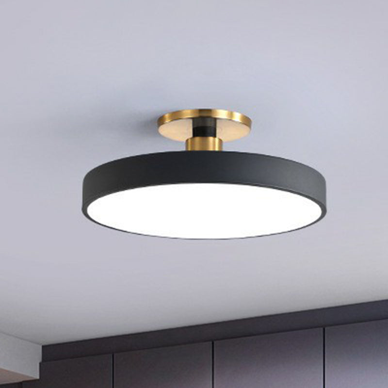 Elarin – Minimalist Nordic Ceiling Light