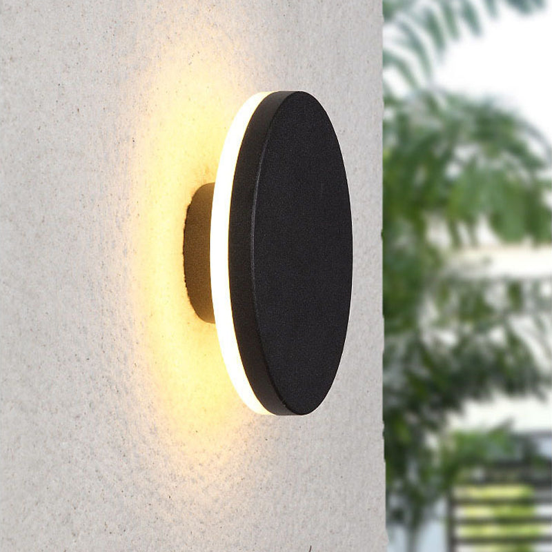 Eclipta – Contemporary Outdoor Wall Lamp