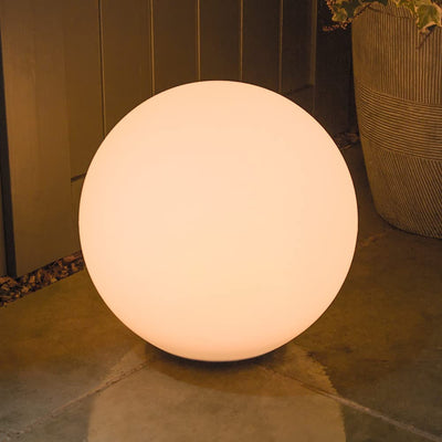 Veluna – Round Outdoor Garden Lamp