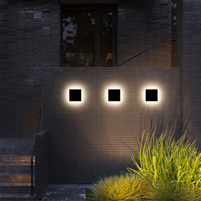 Eclipta – Contemporary Outdoor Wall Lamp