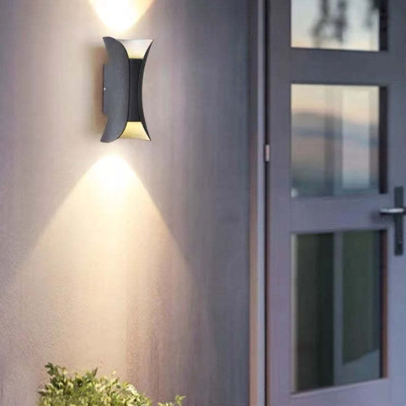 Lumora – Modern LED Wall Lamp