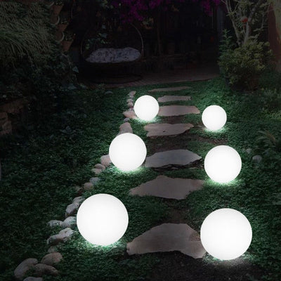 Veluna – Round Outdoor Garden Lamp