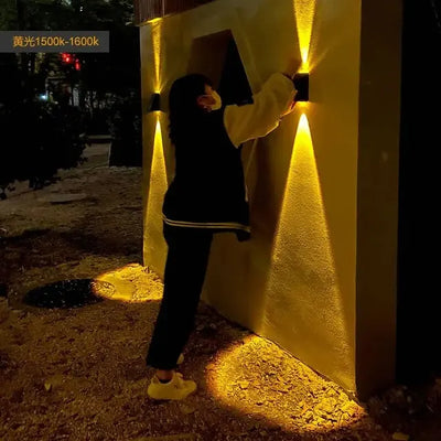 Elaris – Solar Garden Light Set