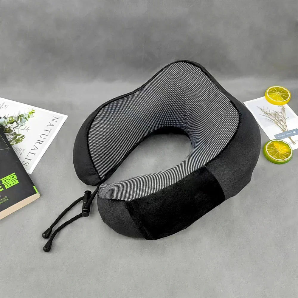 Voyara – Compact U-Shape Travel Pillow