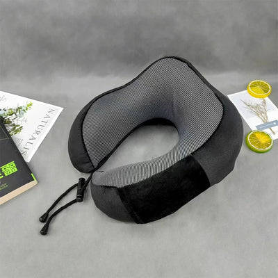 Voyara – Compact U-Shape Travel Pillow