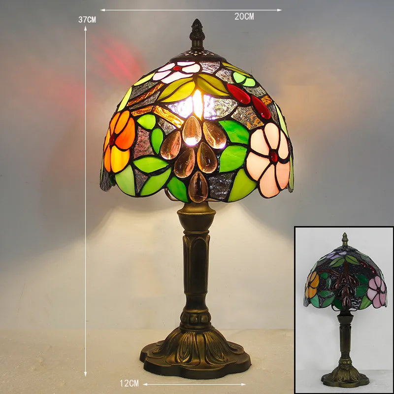 Morvella – Elegant Tiffany Desk Light