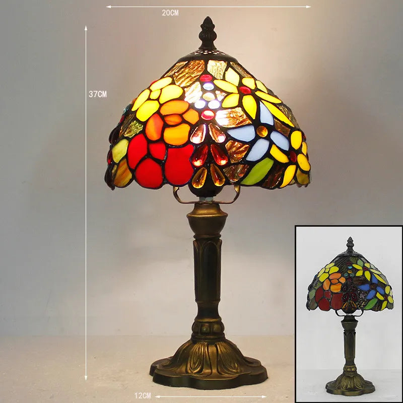 Morvella – Elegant Tiffany Desk Light