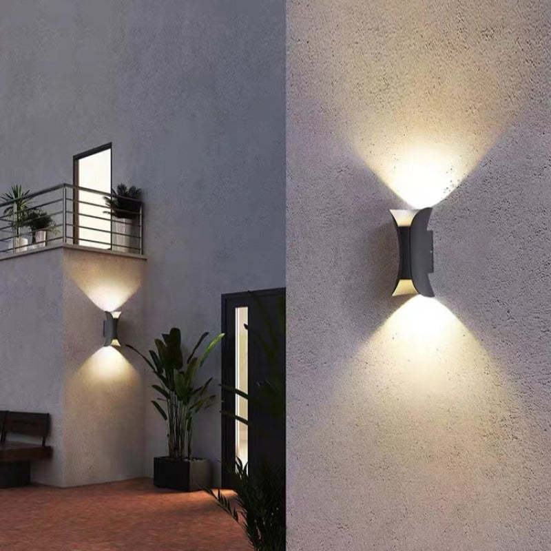 Lumora – Modern LED Wall Lamp