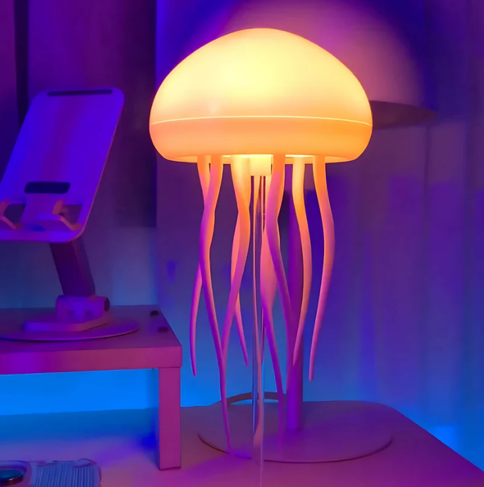 Aurelia – Glowing Jellyfish Lamp